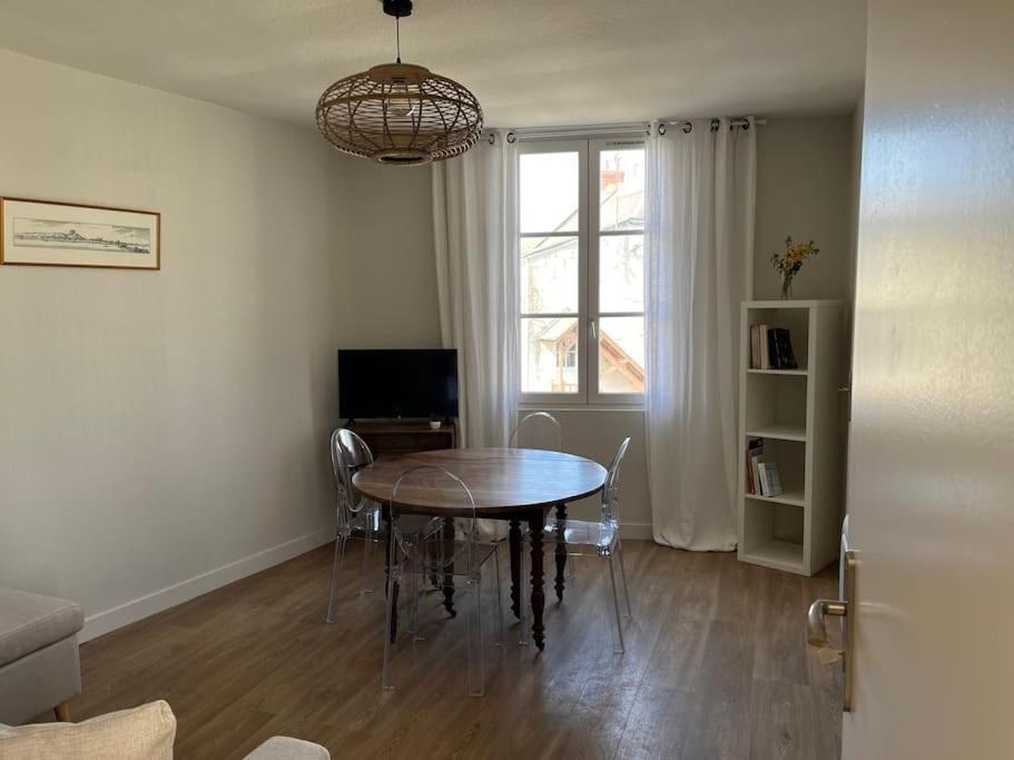 Les Marronniers Appartement Centre Saumur Bord De Loire Luaran gambar